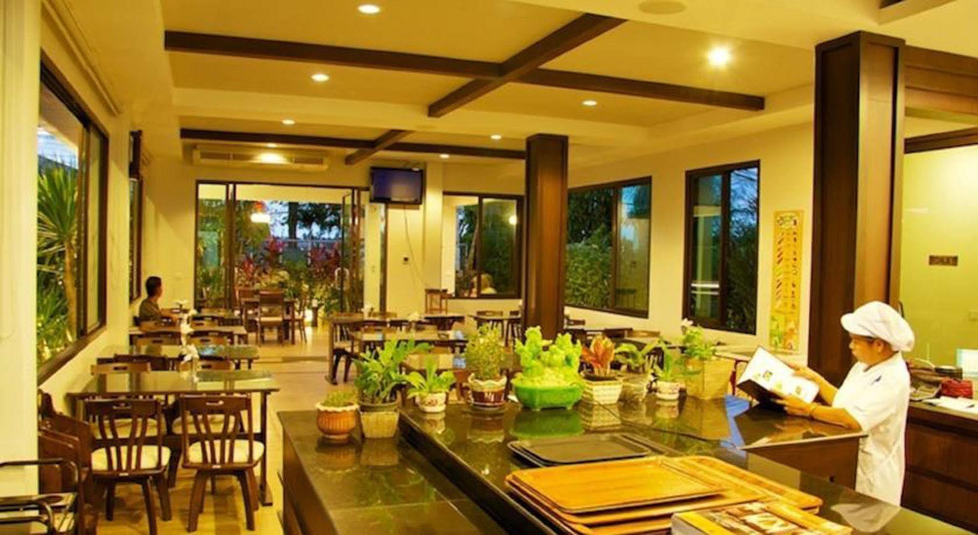 Airport Mansion Phuket Hotel Ban Bo Han Exterior photo